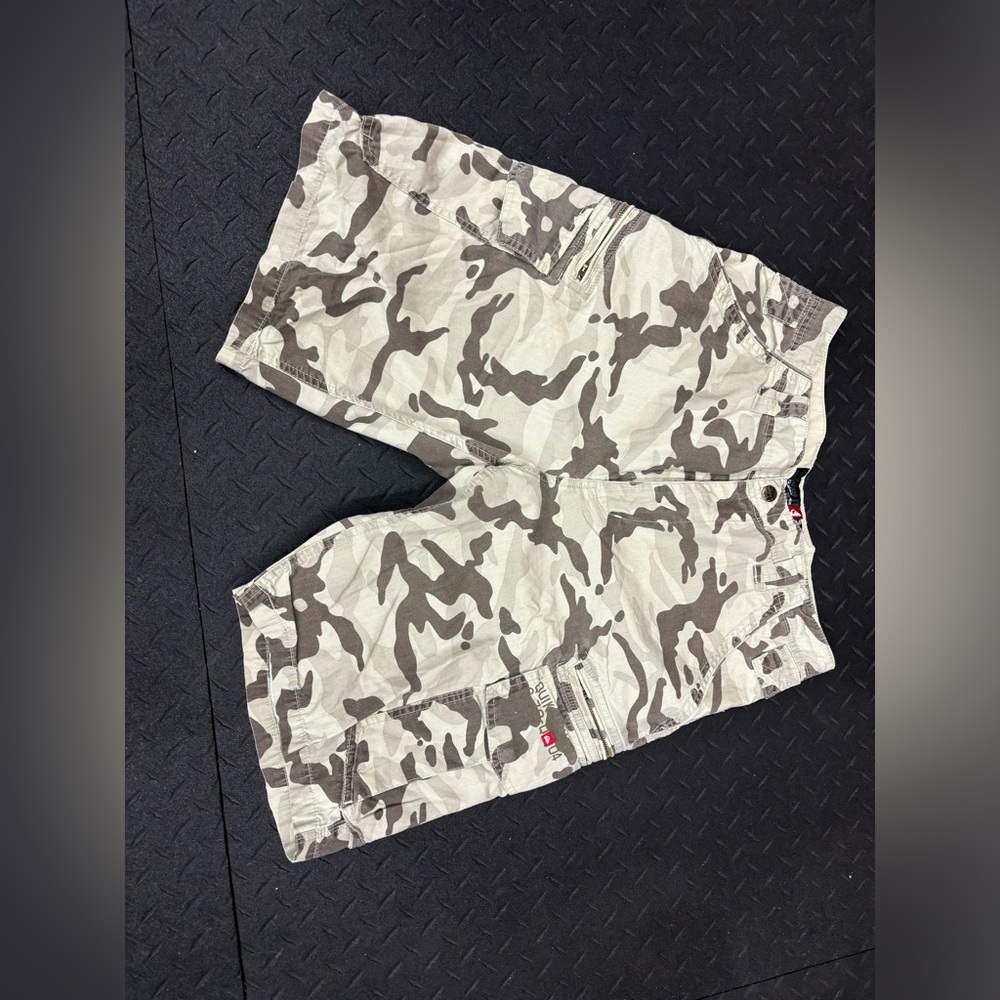 Vintage Quiksilver Camo Jorts